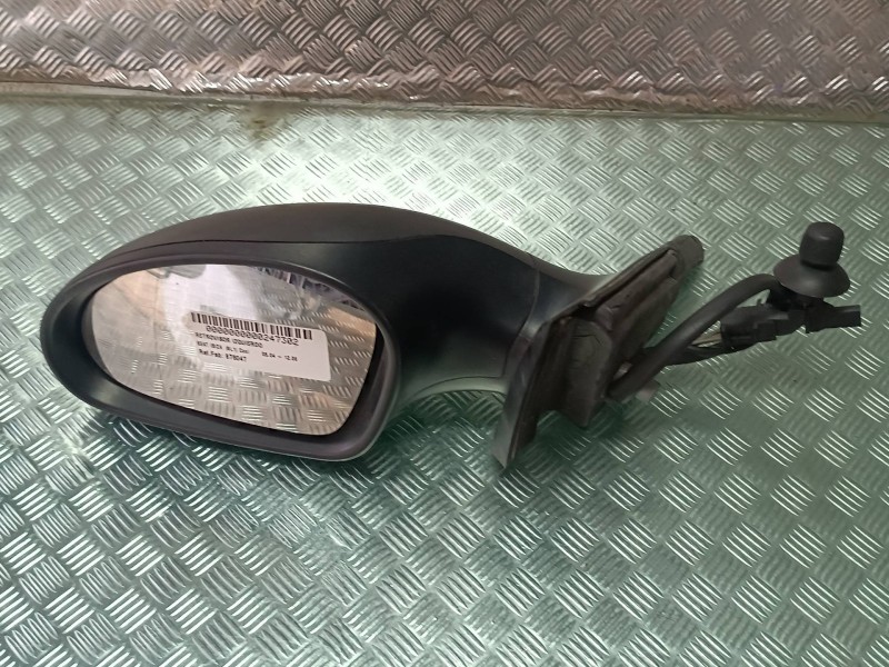 Recambio de retrovisor izquierdo para seat ibiza (6l1) cool referencia OEM IAM 876047  MANUAL