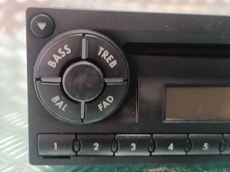 Recambio de sistema audio / radio cd para seat ibiza (6l1) cool referencia OEM IAM 6L0035186A 9184288551 021885