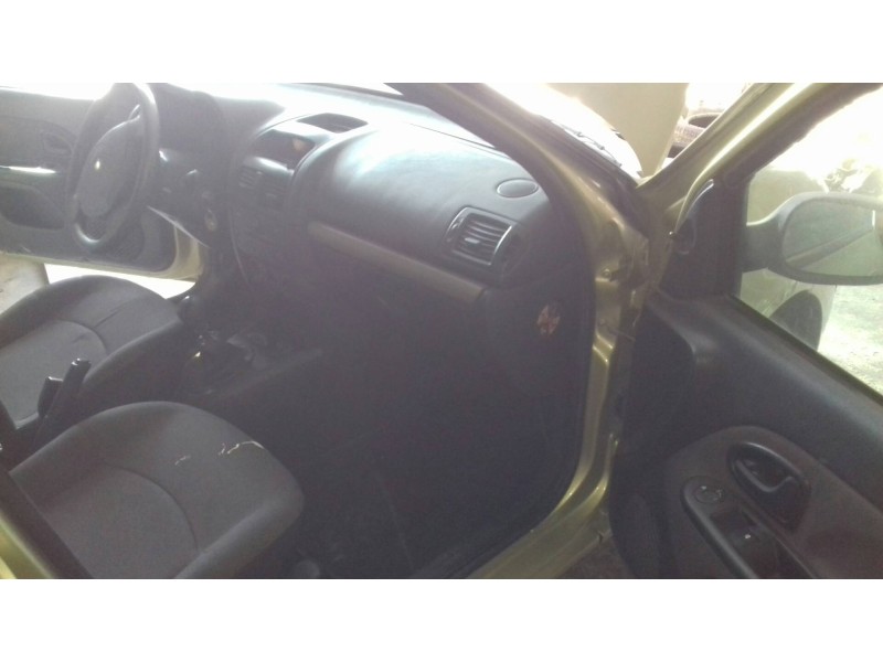 renault clio ii fase ii (b/cb0) del año 2005