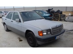 mercedes-benz clase c (w201) berlina del año 1995 2