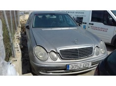 mercedes-benz clase e (w211) berlina del año 2003 2