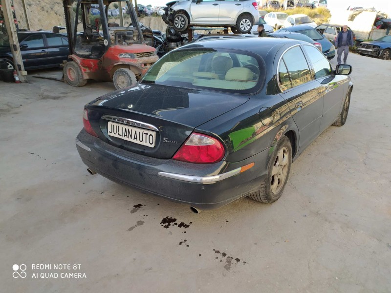 jaguar s-type del año 2000