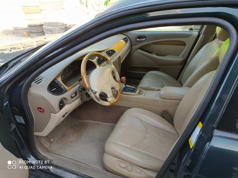 jaguar s-type del año 2000