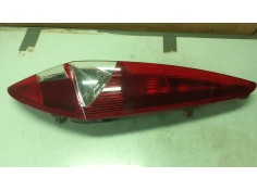 Recambio de piloto trasero derecho para fiat punto berlina (188) 1.3 16v multijet feel referencia OEM IAM 286202  