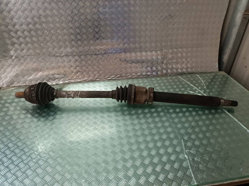 Recambio de transmision delantera derecha para ford focus lim. (cb4) titanium referencia OEM IAM 3M513B436BAF  