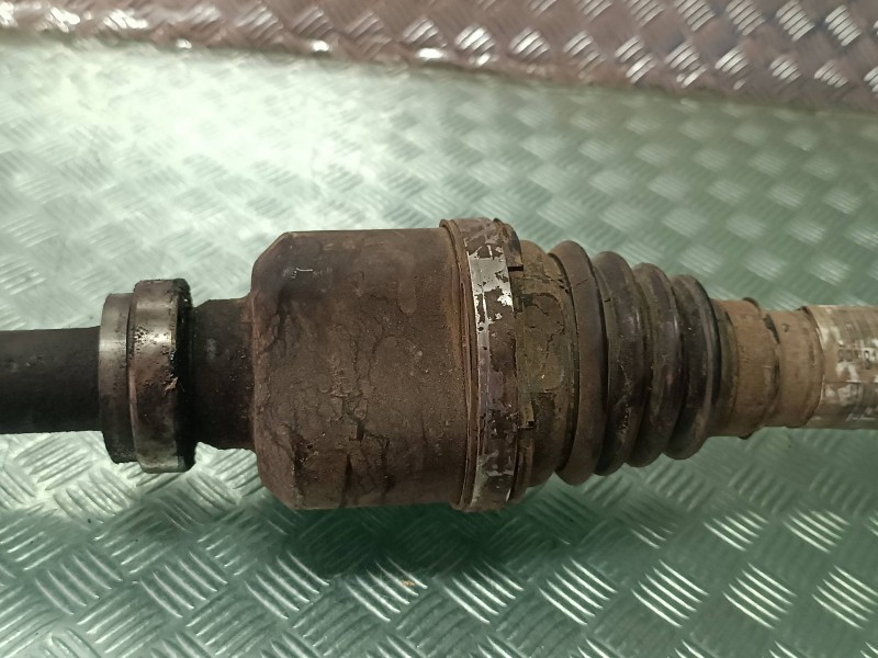 Recambio de transmision delantera derecha para citroen c4 picasso feel referencia OEM IAM 9677570880 8PN81 