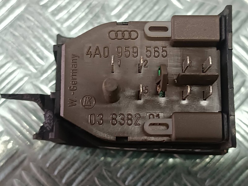 Recambio de mando retrovisor para audi 100 berlina (c4) básico referencia OEM IAM 4A0959565 03838201 MANDO REGULADOR