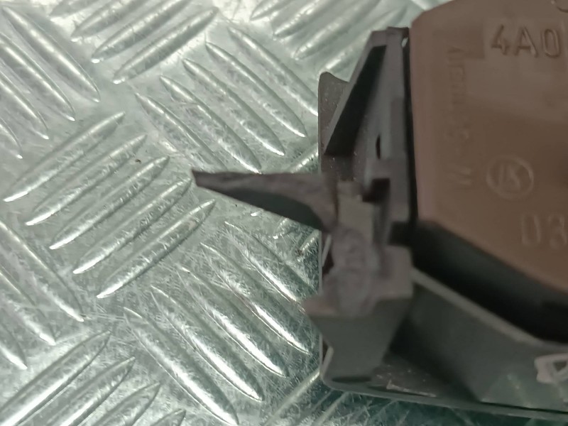 Recambio de mando retrovisor para audi 100 berlina (c4) básico referencia OEM IAM 4A0959565 03838201 MANDO REGULADOR