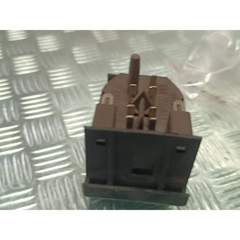 Recambio de mando retrovisor para audi 100 berlina (c4) básico referencia OEM IAM 4A0959565 03838201 MANDO REGULADOR