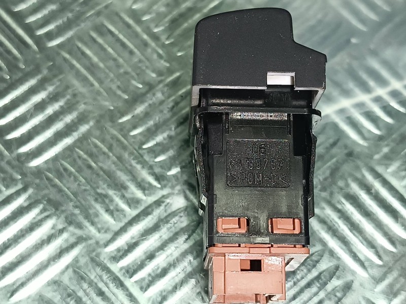 Recambio de warning para citroen c4 picasso feel referencia OEM IAM 96781018ZD 96781018 CONECTOR 3 PINES