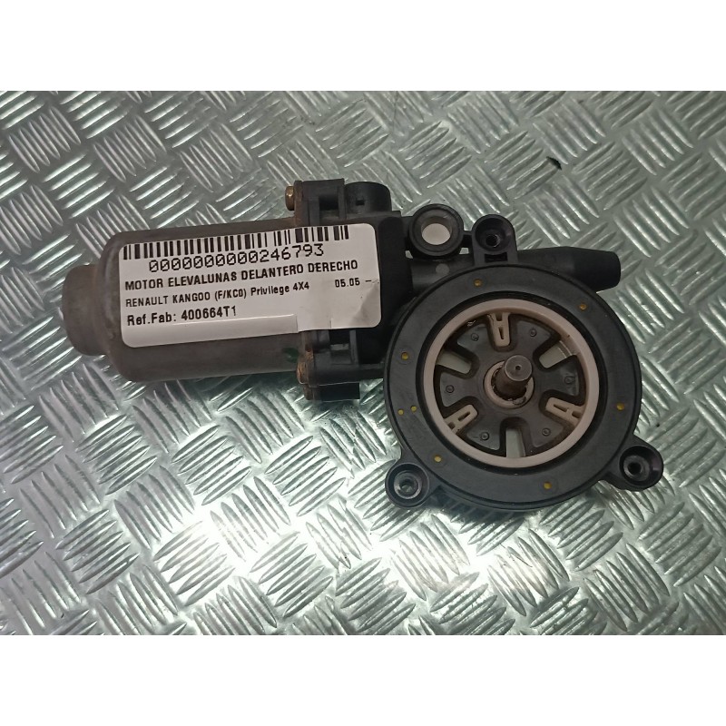 Recambio de motor elevalunas delantero derecho para renault kangoo (f/kc0) privilege 4x4 referencia OEM IAM 400664T1 CONECTOR 2 