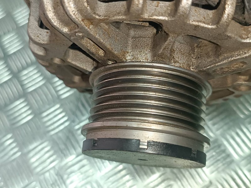 Recambio de alternador para fiat fiorino adventure sx kasten referencia OEM IAM LRA02804 P0B43907 LUCAS