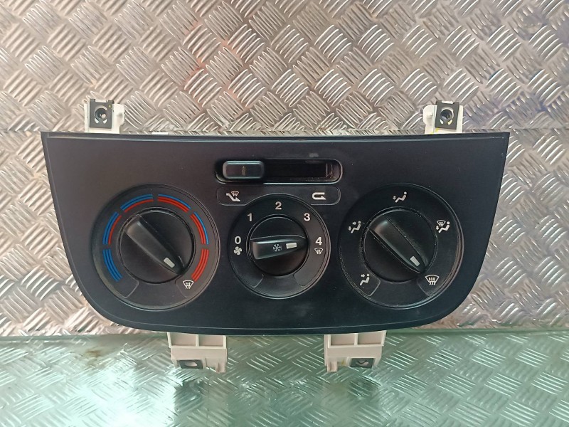 Recambio de mando calefaccion / aire acondicionado para fiat fiorino adventure sx kasten referencia OEM IAM 7354462118 50274320 