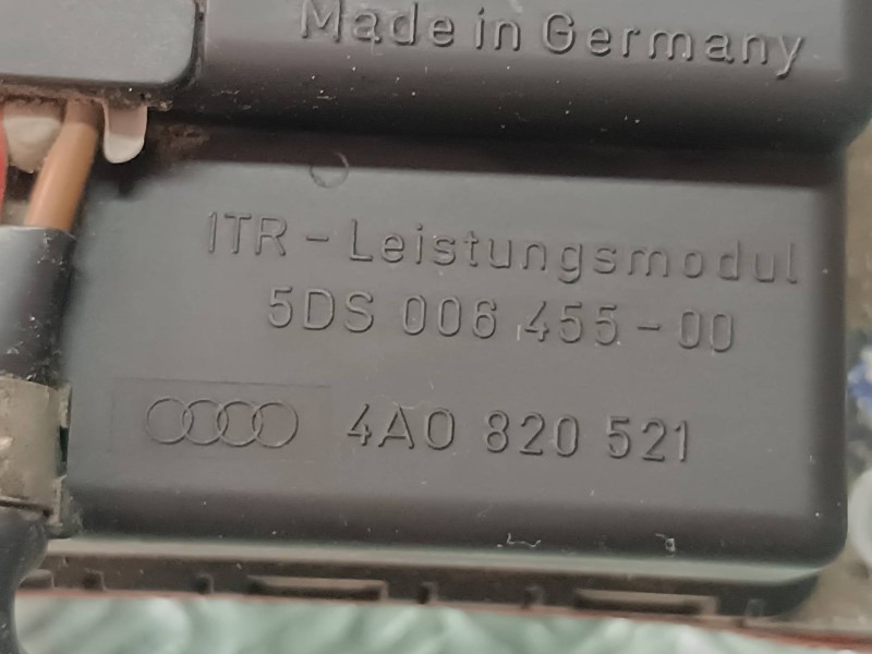 Recambio de resistencia calefaccion para audi 100 berlina (c4) básico referencia OEM IAM 4A0820521 5DS00645500 HELLA