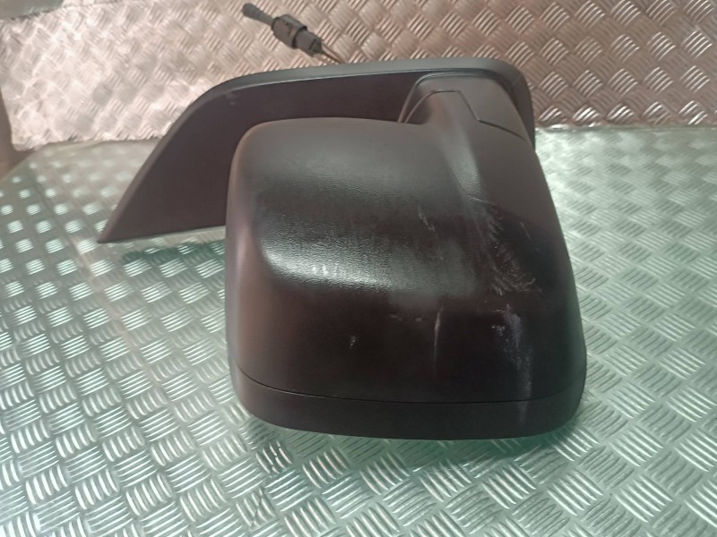 Recambio de retrovisor derecho para fiat fiorino adventure sx kasten referencia OEM IAM 735645070 020005 MANUAL