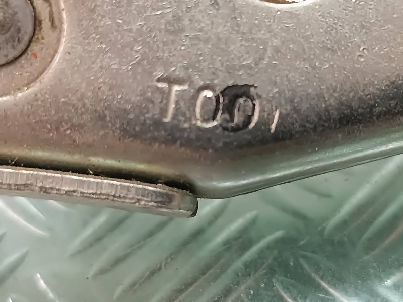 Recambio de cerradura puerta trasera izquierda para fiat fiorino adventure sx kasten referencia OEM IAM T001  