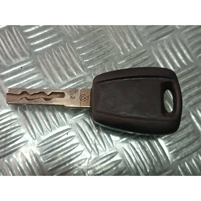 Recambio de conmutador de arranque para fiat fiorino adventure sx kasten referencia OEM IAM 51760548 0B365 32314