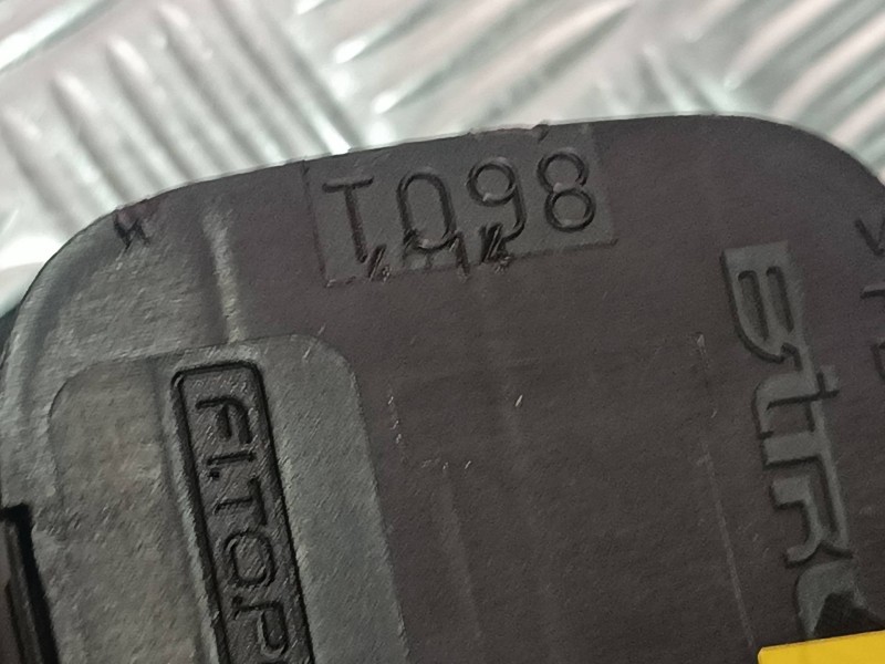 Recambio de warning para fiat fiorino adventure sx kasten referencia OEM IAM 8601  CONECTOR 12 PINES