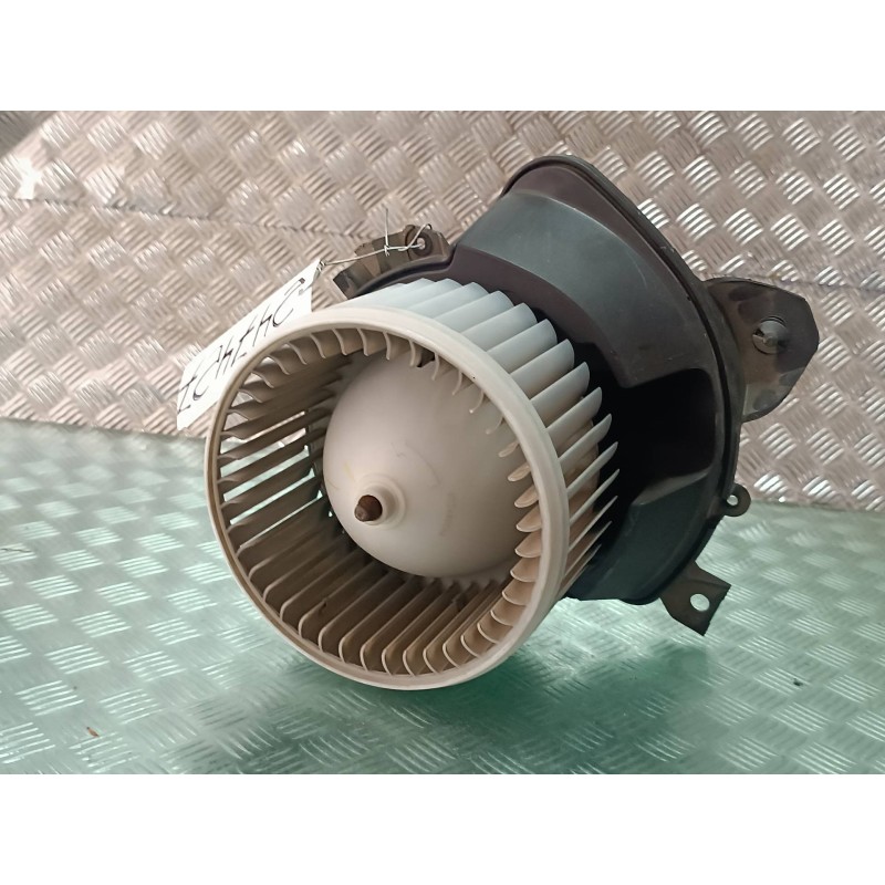 Recambio de ventilador calefaccion para fiat fiorino adventure sx kasten referencia OEM IAM 5T7430000  CONECTOR 2 PINES