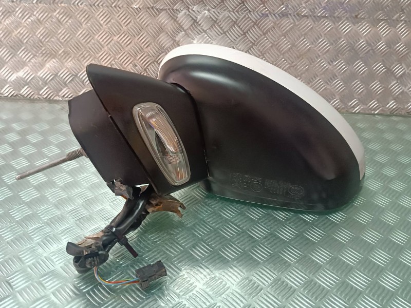 Recambio de retrovisor izquierdo para citroen c3 tonic referencia OEM IAM 232676023  ELECTRICO