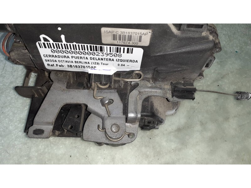 Recambio de cerradura puerta delantera izquierda para skoda octavia berlina (1z3) tour referencia OEM IAM 3B1837015AP 3B1837015 