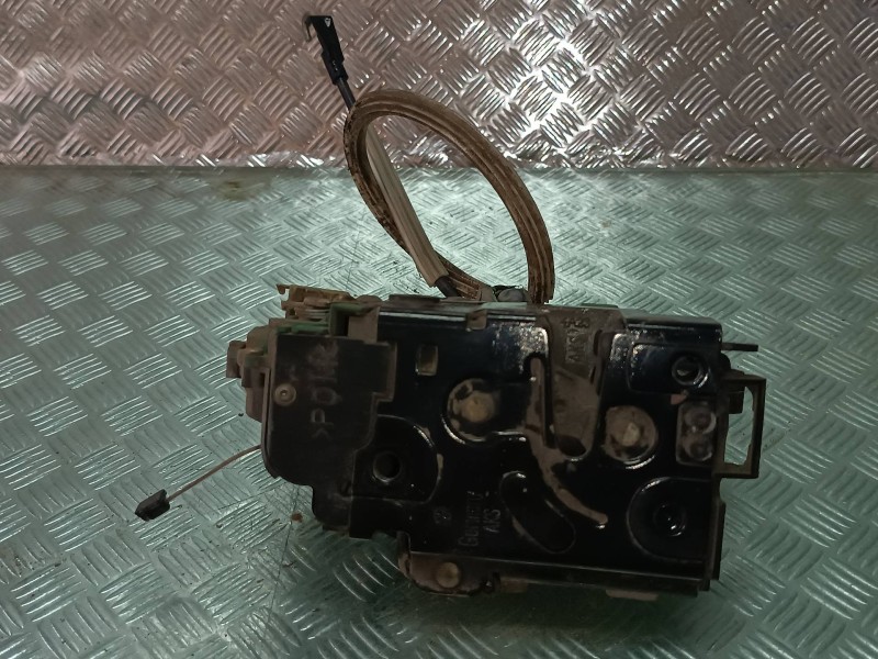 Recambio de cerradura puerta trasera izquierda para seat leon (1m1) signo referencia OEM IAM 3B4839015M CONECTOR 6 PINES ELECTRI