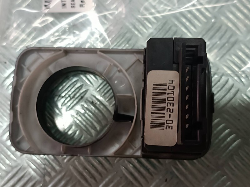 Recambio de interruptor para seat leon (1m1) signo referencia OEM IAM 6L0919094B  ALTURA FAROS