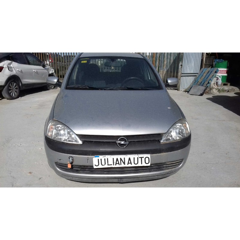 opel corsa c del año 2001