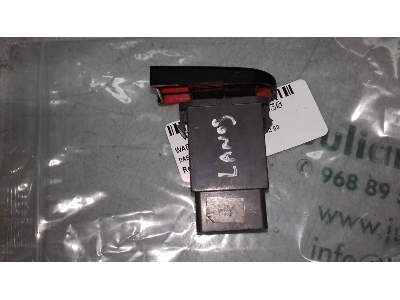 Recambio de warning para daewoo lanos se referencia OEM IAM   6+2 PINES