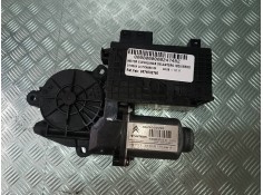 Recambio de motor elevalunas delantero izquierdo para citroen c4 picasso sx referencia OEM IAM 9674032780 400963F 