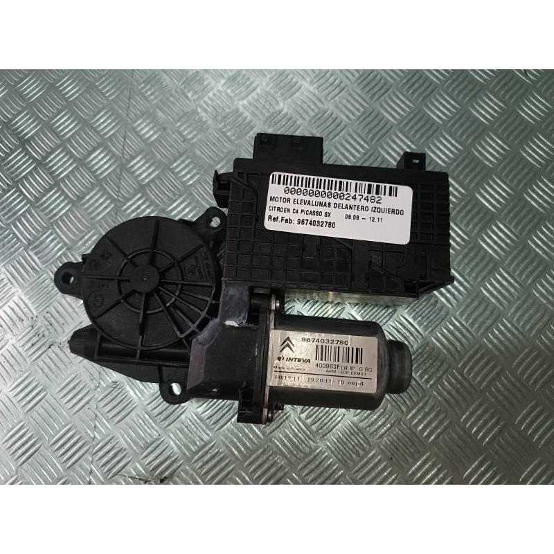 Recambio de motor elevalunas delantero izquierdo para citroen c4 picasso sx referencia OEM IAM 9674032780 400963F 