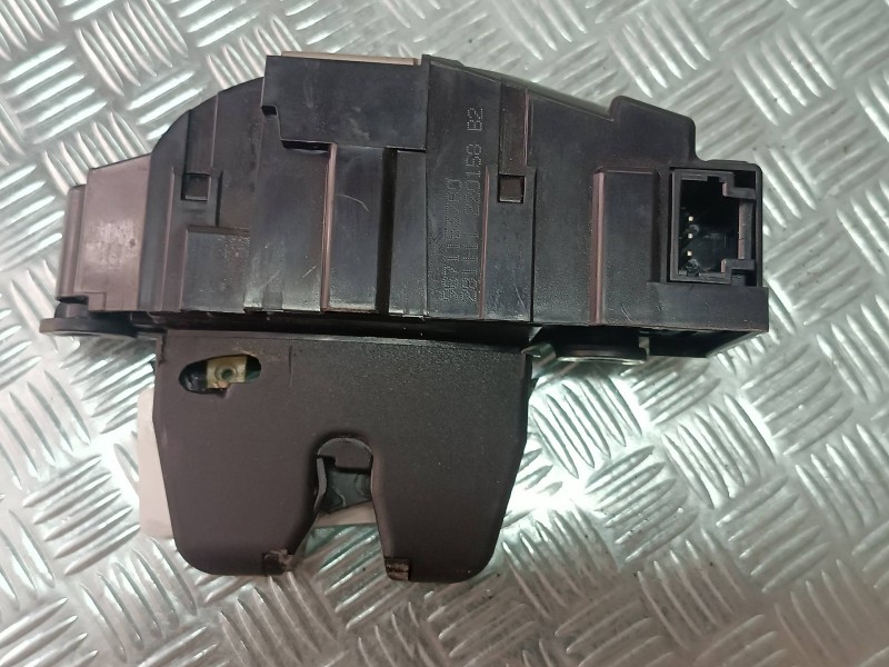 Recambio de cerradura maletero / porton para citroen c4 picasso sx referencia OEM IAM 9671153780  