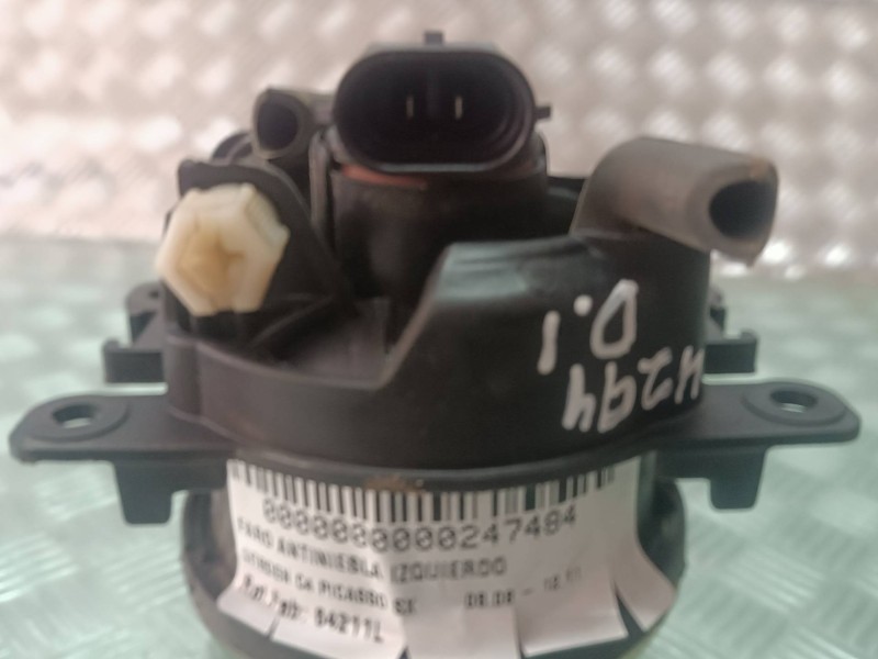 Recambio de faro antiniebla izquierdo para citroen c4 picasso sx referencia OEM IAM 64211L  CONECTOR 2 PINES