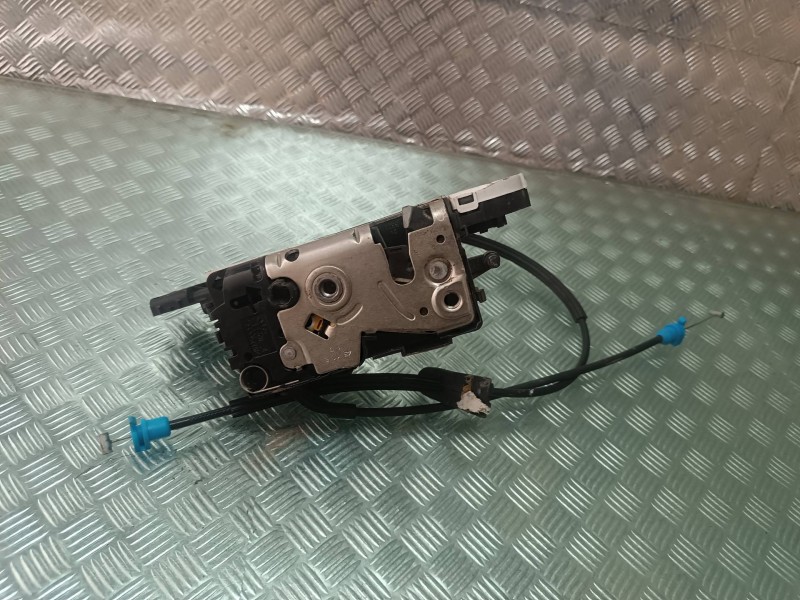 Recambio de cerradura puerta delantera derecha para citroen c4 picasso sx referencia OEM IAM 24099816 24097816 ELECTRICA