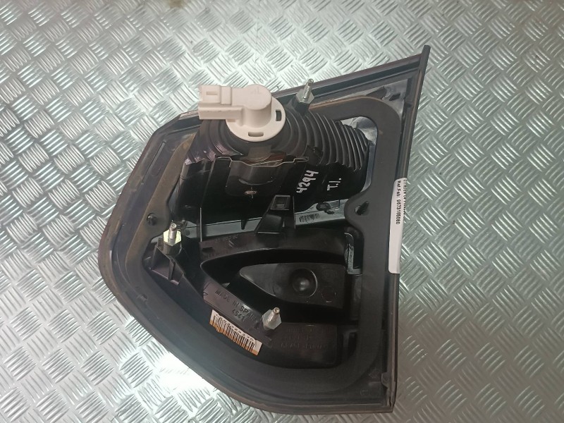 Recambio de piloto trasero izquierdo interior para citroen c4 picasso sx referencia OEM IAM 9673165080  
