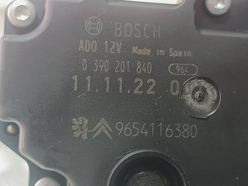 Recambio de motor limpia trasero para citroen c4 picasso sx referencia OEM IAM 9654116380 0390201840 BOSCH