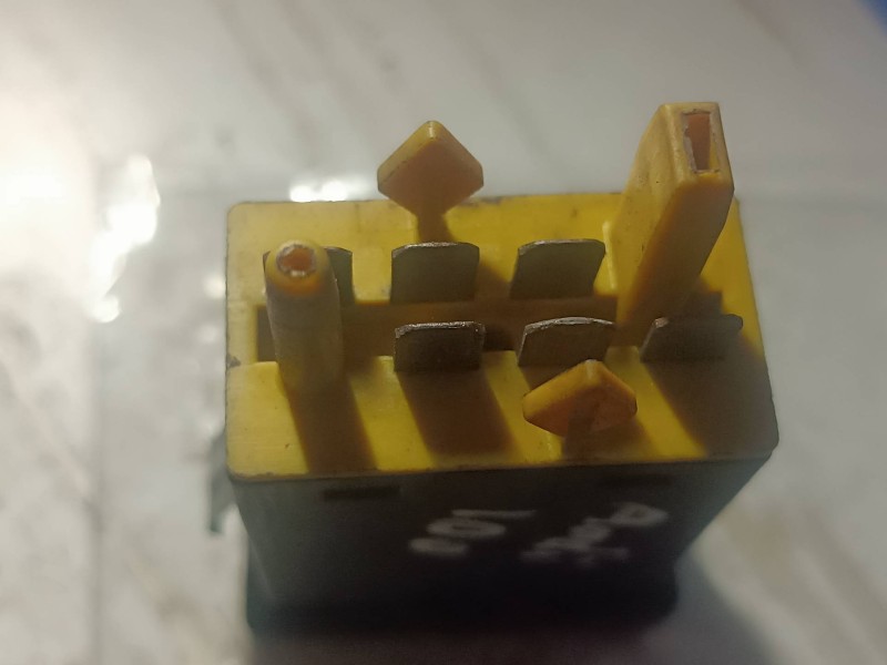 Recambio de interruptor para audi 100 berlina (c4) básico referencia OEM IAM 893941563  LUZ ANTINIEBLA