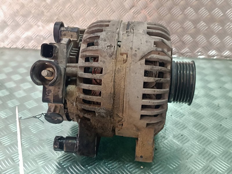 Recambio de alternador para citroen c3 1.4 hdi sx plus referencia OEM IAM 8EL011710661 HELLA 150A