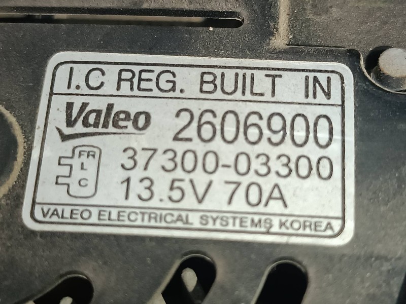 Recambio de alternador para hyundai i20 classic referencia OEM IAM 2606900 3730003300 70A