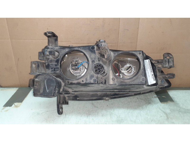 Recambio de faro izquierdo para opel vectra b berlina básico (1999) referencia OEM IAM 54532889  