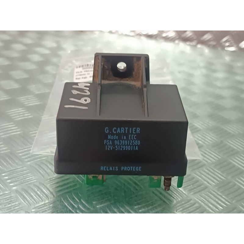 Recambio de caja precalentamiento para citroen c3 1.4 hdi sx plus referencia OEM IAM 9639912580 CONECTOR 4 PINES CARTIER