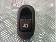 Recambio de mando elevalunas delantero izquierdo para citroen c3 1.4 hdi sx plus referencia OEM IAM 96401489XT  CONECTOR 4 PINES
