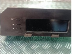 Recambio de pantalla multifuncion para hyundai i20 classic referencia OEM IAM 941011J600 12000009201V M01 2