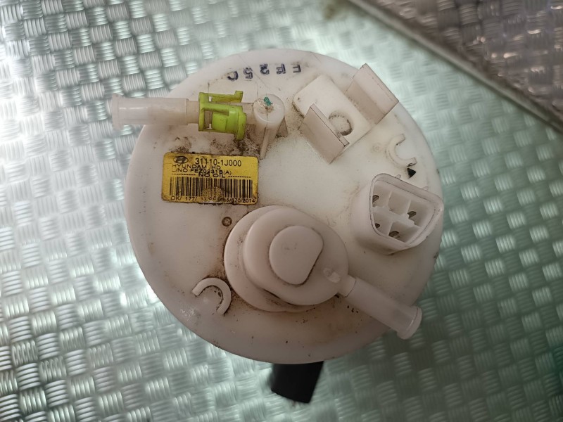 Recambio de aforador para hyundai i20 classic referencia OEM IAM 311101J000  CONECTOR 4 PINES