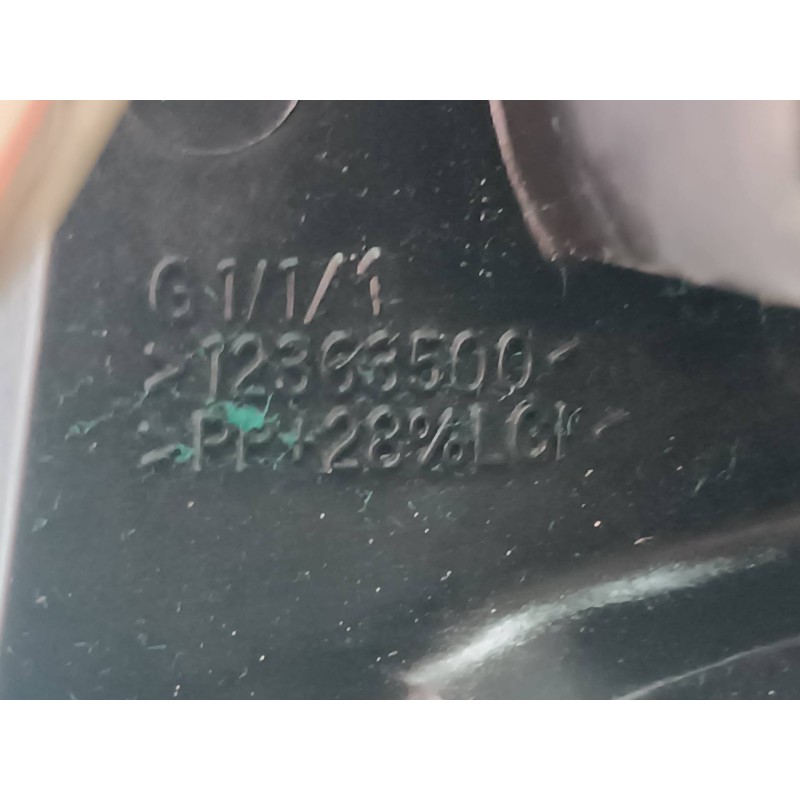 Recambio de retrovisor izquierdo para citroen c3 1.4 hdi sx plus referencia OEM IAM 12363500  ELECTRICO