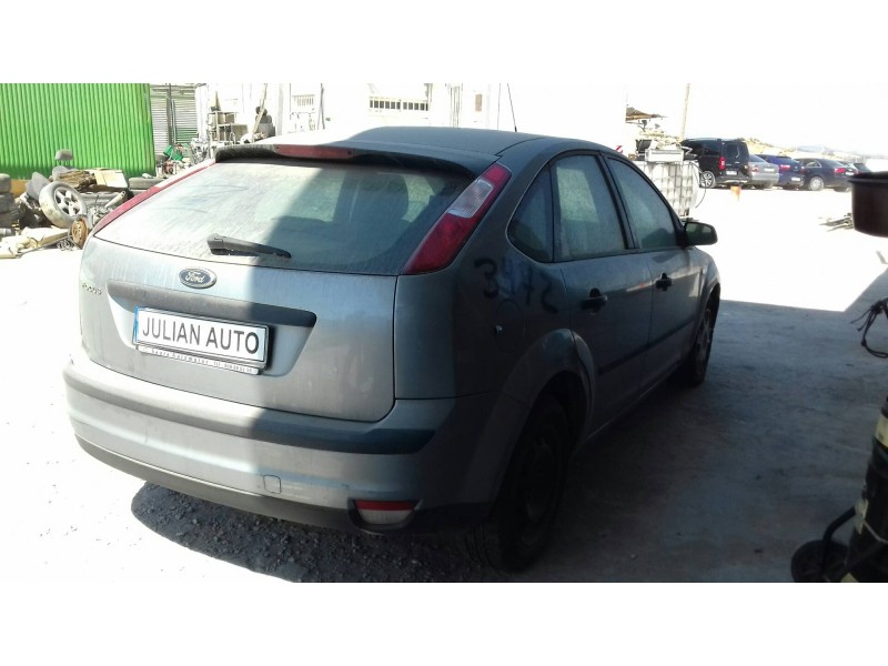 ford focus berlina (cap) del año 2005