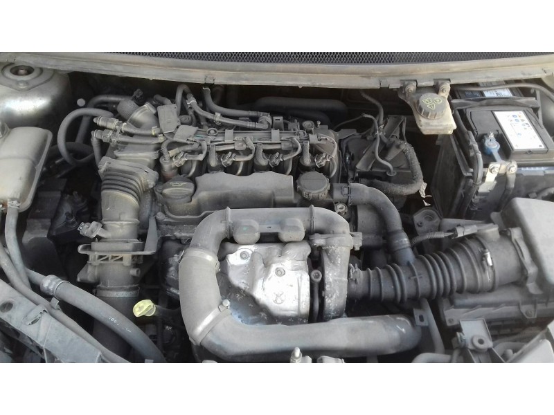 ford focus berlina (cap) del año 2005