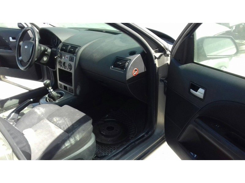 ford mondeo berlina (ge) del año 2002