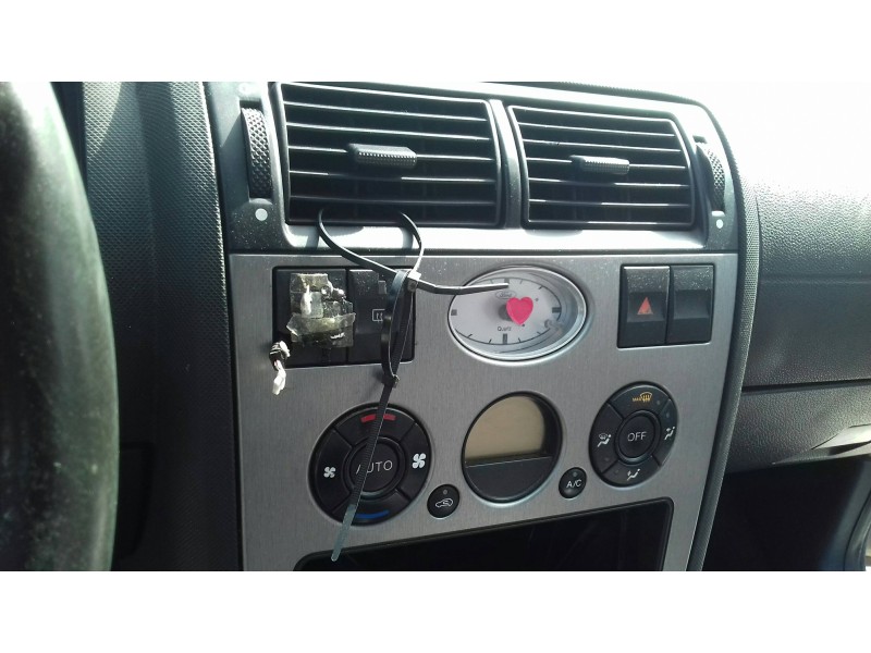 ford mondeo berlina (ge) del año 2002