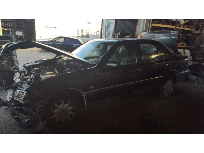 mercedes-benz clase c (w202) berlina del año 1998